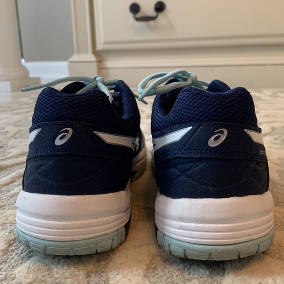 ASICS Woman’s sz 7 - Picture 3 of 8